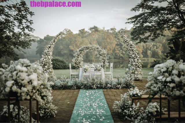 Tempat Pernikahan Outdoor Di Puncak dengan View Pegunungan Paling Romantis