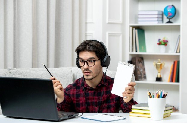 Best Ways to Start Making Money with AI