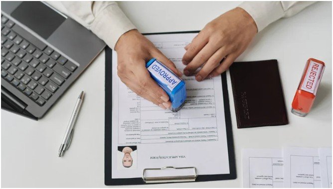How International Students on F-1 Visas Can Legally Start Businesses